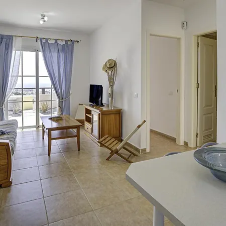 Private Terrace - Parking - Pool 公寓
